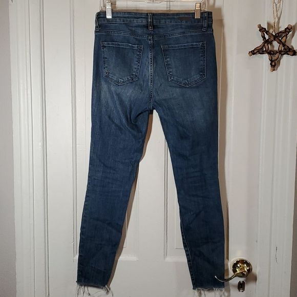 Kut from the Kloth High Rise Visible Button Fly Raw Hem Ankle Skinny Jeans 2 - Picture 5 of 14
